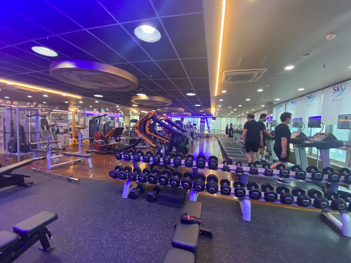 스카이휘트니스 사우나 사진