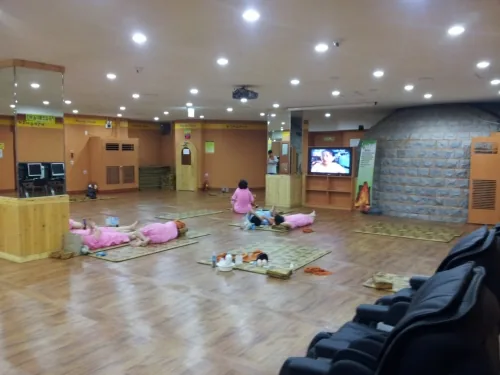 훼밀리24시불한증막사우나 사진