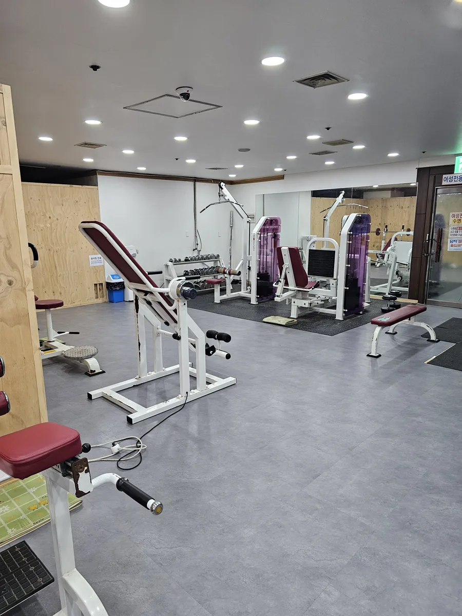 성도스포츠사우나 사진